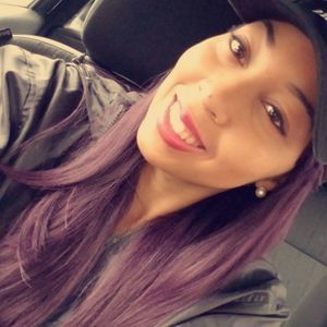 Meet your Posher, Arielle